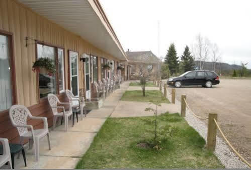 Mystic Isle Motel Вава Экстерьер фото